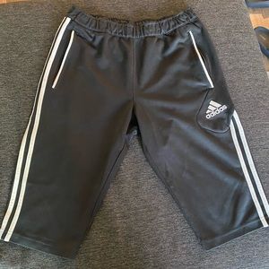 Mens black adidas 3/4 length training bottoms size medium